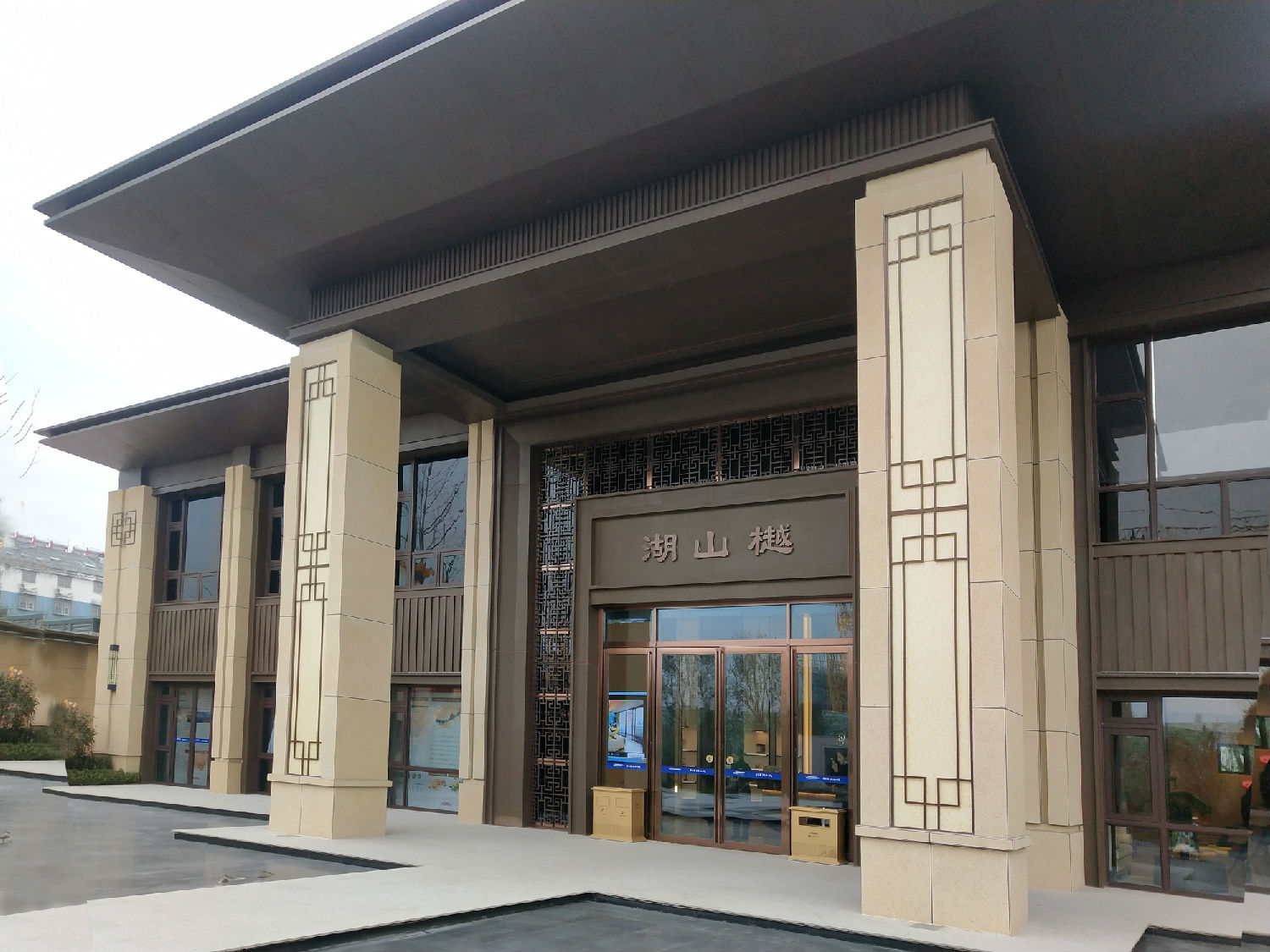 真岩石案例